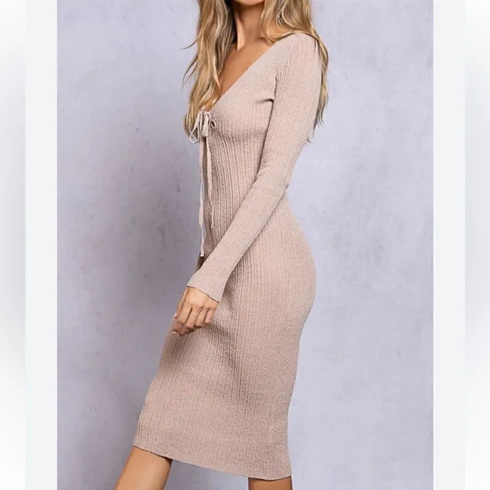 POL Taupe Midi Ribbed Sweater Dress Women’s Large